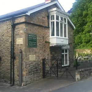 bridgefoot-guest-house.yorkshirehotels.net/