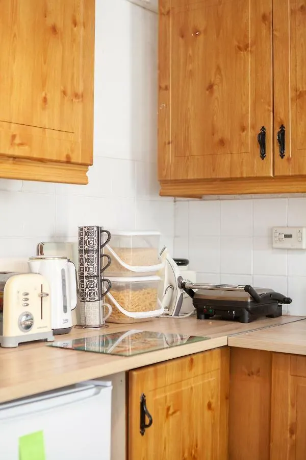 *** Guest house Eurovilla Belfast United Kingdom
